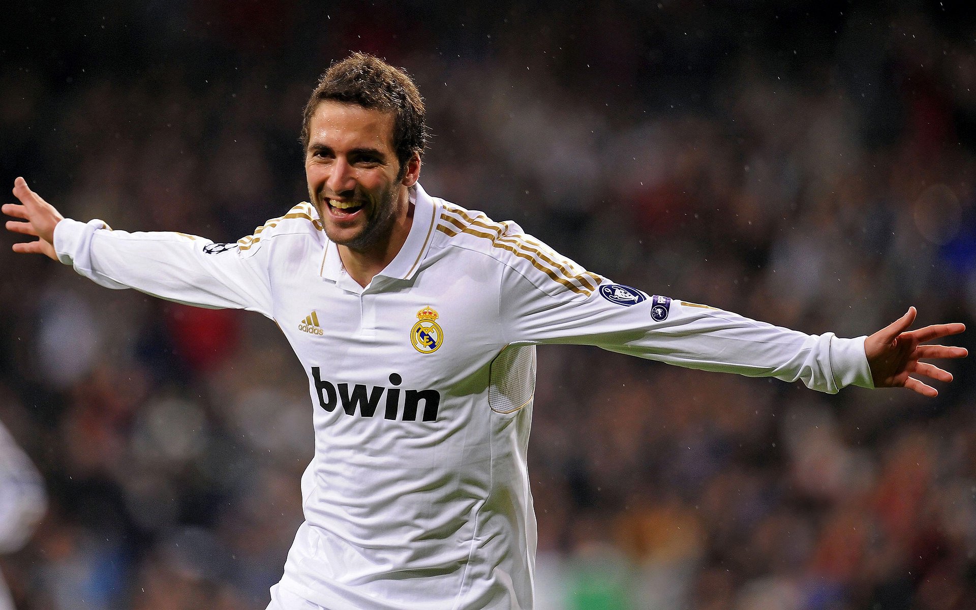 温网最新形势：尤文图斯高居榜首，国际米兰强势追赶，冠军归属成迷-九游娱乐官方平台